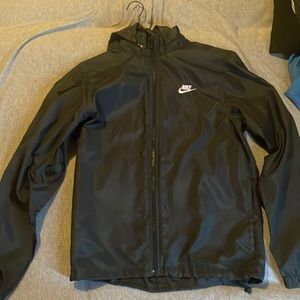 Black nike windbreaker/ hoodie